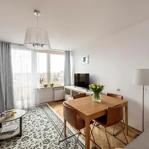 https://shortstaypoland-darwina.warsawhotelspoland.com